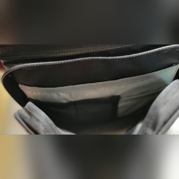 Lowepro EX 180 Canon Gadget Camera bag customizable interior black - Picture 4 of 9